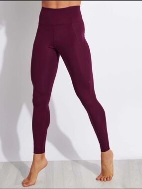 Girlfriend Collective Compressive High-Rise Leggings #4008 In Plum
